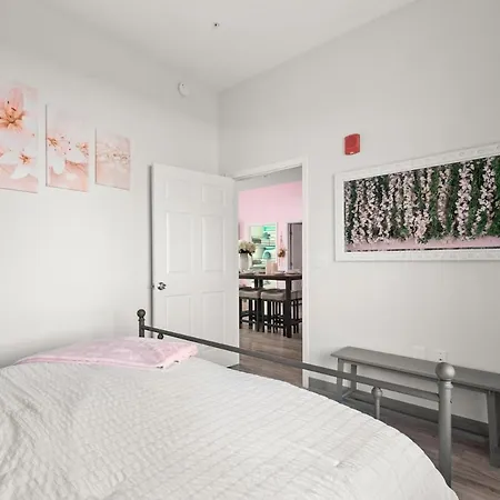 8br Group - 5 Min To Downtown Apartment *