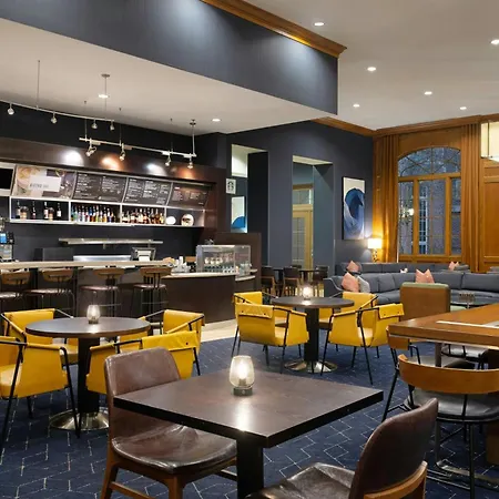 Courtyard By Marriott Hills Nashville