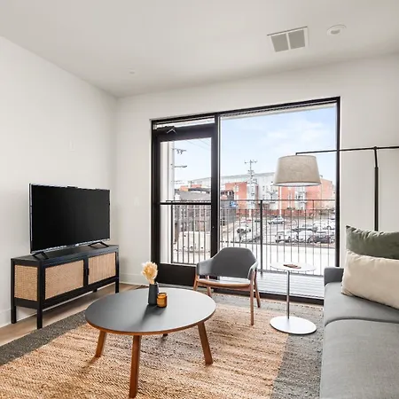 The Eighteen By Kasa Hotel Nashville