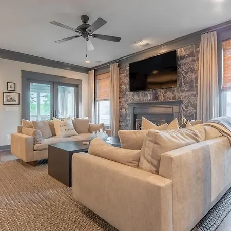 The Mont Rose By Local Holiday home Nashville