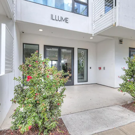 Holiday home Downtown Luxury Pool Gym Free Parking 312