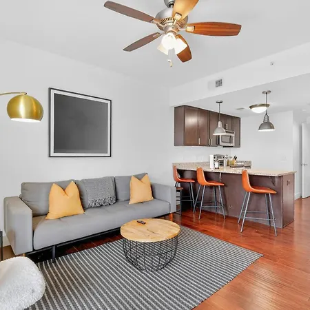 Heart Of 12 South, Balcony , Park Free - #8 4*