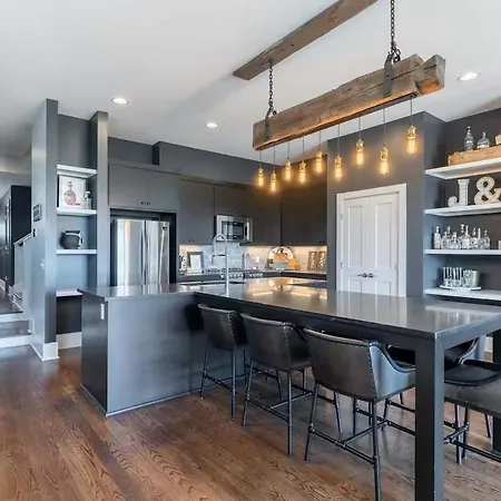 Holiday home Cashs Speakeasy By Local *