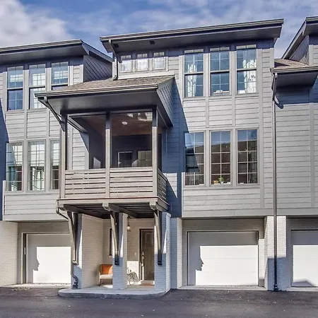 Holiday home The Marigold By Local Nashville
