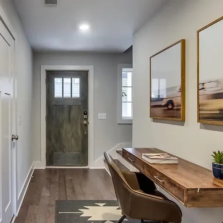 Holiday home The Marigold By Local Nashville