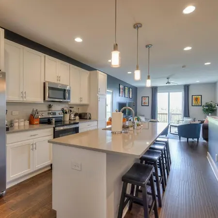 Holiday home Bless Your Heart By Local Nashville