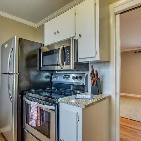 Holiday home The Emmy Lou By Local