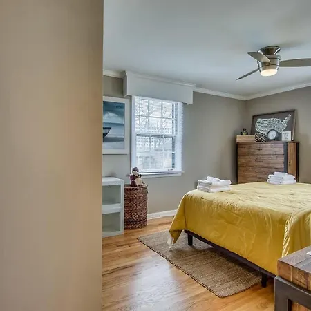 Holiday home The Emmy Lou By Local *