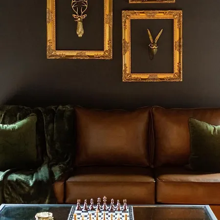 The Gilded Getaway By Local Nashville