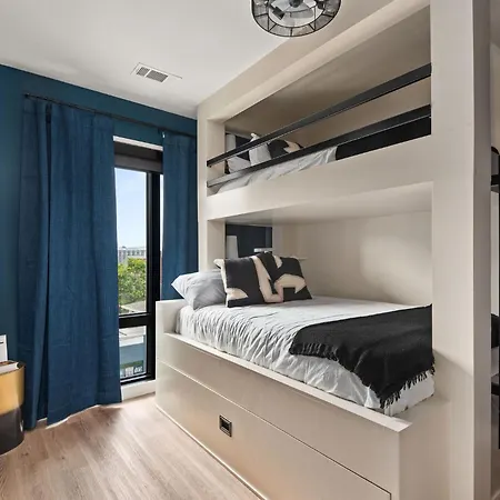 Holiday home Modern Townhouse Near Vandy And Parthenon Nashville