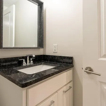 The Taylor By Local Holiday home Nashville