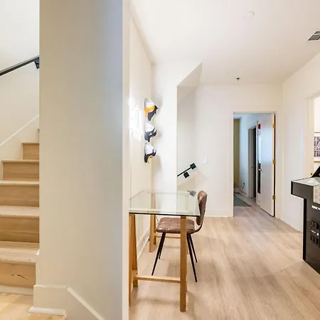 Holiday home Outrider Buyout - 2 Units By Avantstay