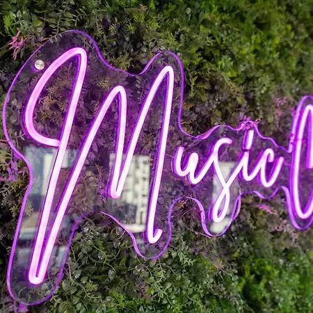 The Rhythm By Local Holiday home Nashville
