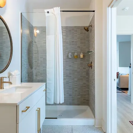 Holiday home Outrider Buyout - 2 Units By Avantstay Nashville