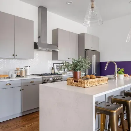 Sleeps 24 2 Homes Minutes To Downtownbroadway Faith Barbara By Avantstay * Nashville