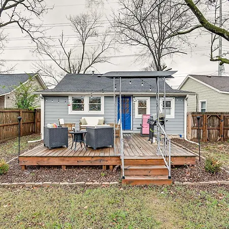 Charming With Fire Pit, Indoor Sauna!