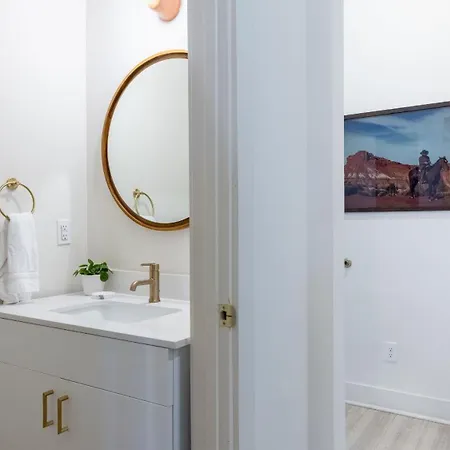 Outrider Buyout - 2 Units By Avantstay Nashville