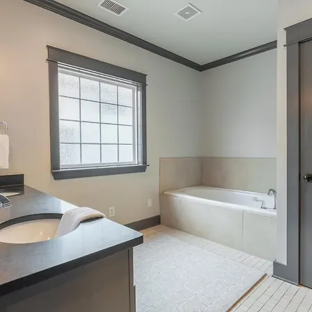 The Mont Rose By Local Holiday home Nashville
