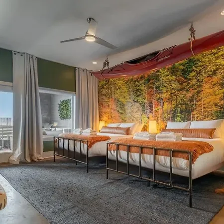 Holiday home Fern Village By Local Nashville