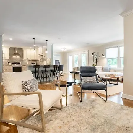 The Eloise By Local Holiday home Nashville