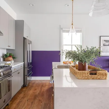 3 Townhomes By Avantstay Sleeps 36 12bdr Mins To Dt Broadway Painted Ladies Holiday home Nashville