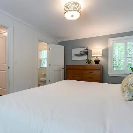 Holiday home The Eloise By Local