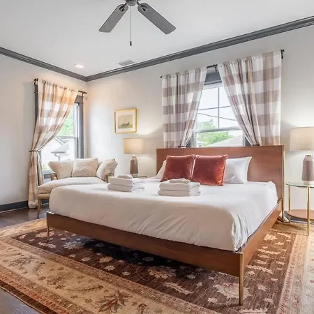 The Mont Rose By Local Holiday home Nashville