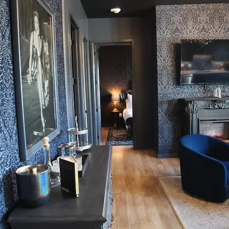 The Smokeshow On Music Row Near Broadway In Downtown Nashville- Pool, Gym, Patio Holiday home
