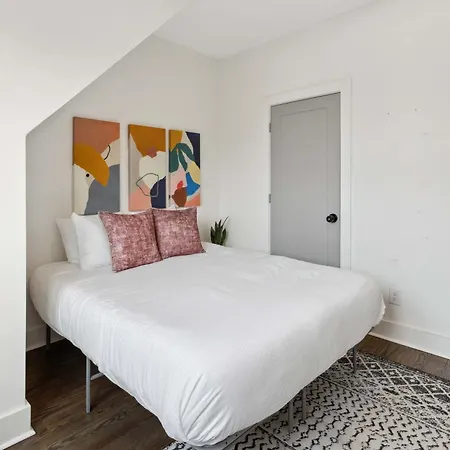 Holiday home West End Oasis-new Building & Rooftop Views Nashville