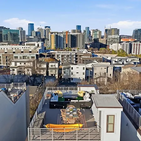 New Updates! Skyline Rooftopfirepitwalk To Gulch Holiday home