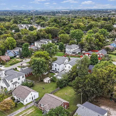 New Modern 4br Extended - Fully Equipped - Workspace - Parking Nashville
