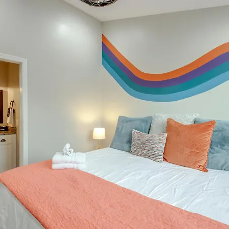 Steps From Hillsboro Village, Downtown 9 Mins Away