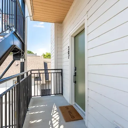 Apartment The Lyric Loft By Local *