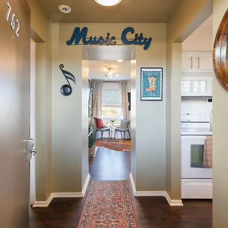 Downtown Riverfront Unit 762