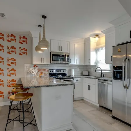 Steps From Hillsboro Village, Downtown 9 Mins Away Nashville