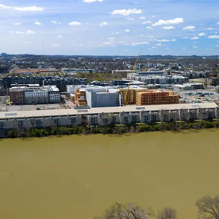 Downtown Riverfront Unit 780 * Nashville