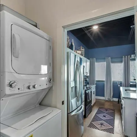 New Studio- 2 Beds 7 Mins To Dt *