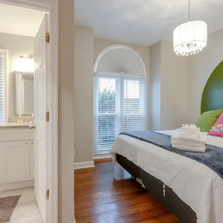 Holiday home Hillsboro Village-free Parking-9 Mins To Downtown! *