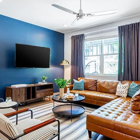 Waverly By Avantstay Nashville-inspired Townhome W Luxury Kitchen Pool Table Apartment Nashville