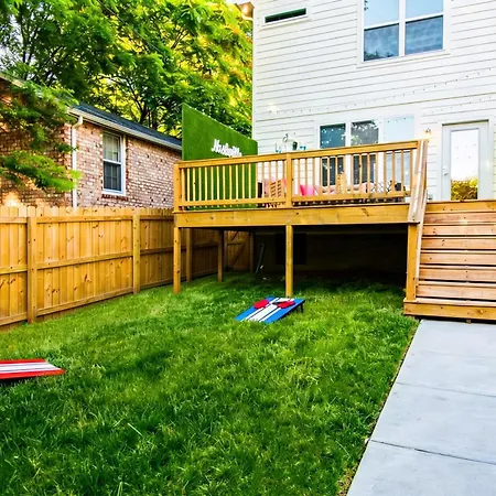 Fast 12 Beds Large Yard Free Parking *