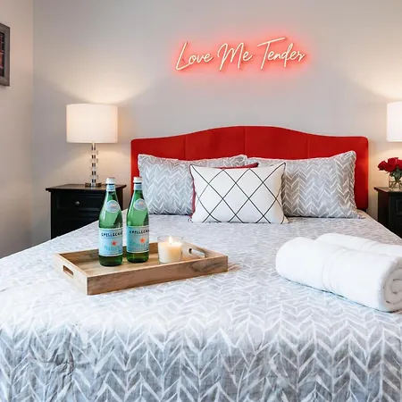 Holiday home New Luxe Roofdeck 13 Beds Nashville