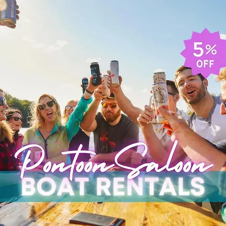 Lux Retreat 12 Beds Games Bar Holiday home