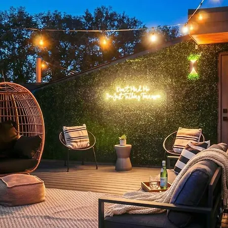Close To The Gulch - Book Today Holiday home Nashville