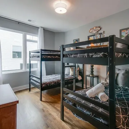 Holiday home King & Queen 2 Homes - 24 Beds Views