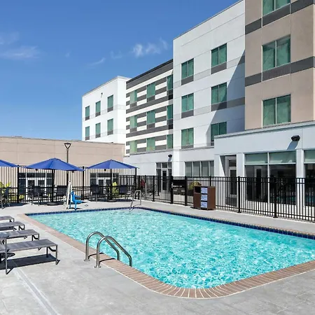 Fairfield By Marriott & Bellevue Hotel Nashville
