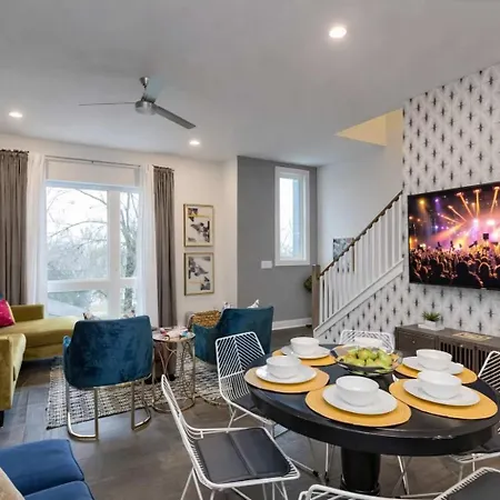 New East Retreat 12 Mins To Broadway *