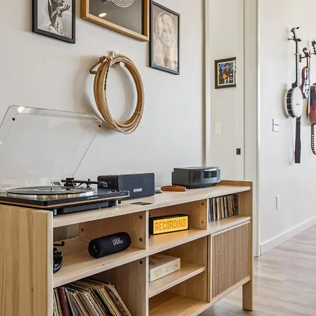 H&o On Music Row Holiday home Nashville