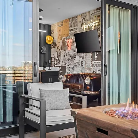 Close To Dt Speakeasy Poker Views Holiday home
