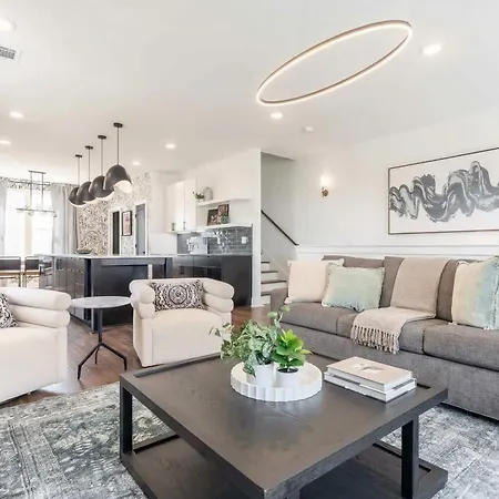 Luxe 4br With Fire Pit Grill And Views Nashville