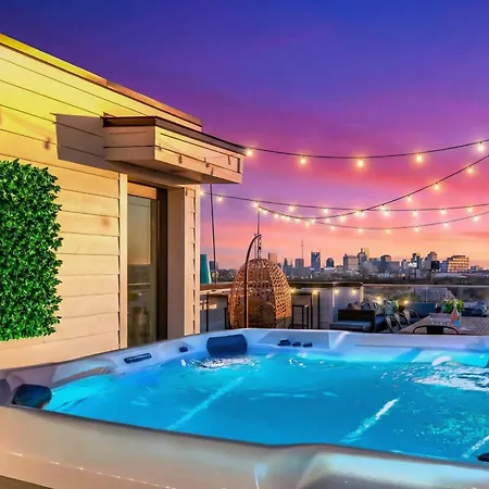 Downtown Hot Tub Game Karaoke *